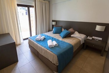 Superior 1 Bedroom Apartment