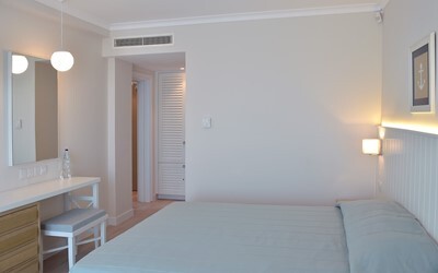 One Bedroom Suite Sea View