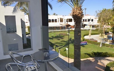 Superior Pool View Room