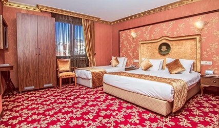 Triple Room