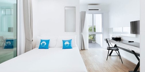 Connecting Room (King Bed + Bunk Bed)