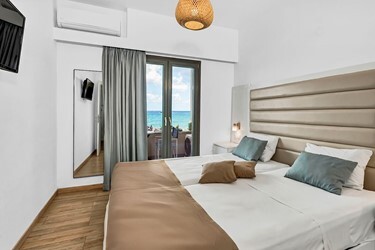 Junior Suite Sea View (Bedroom and Living Room) A/C