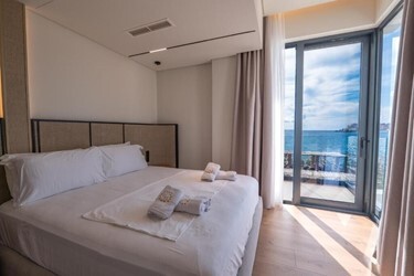 Suite Suite Sea View