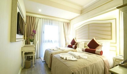 Two Connecting Double Rooms