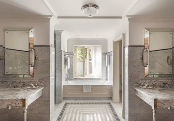 Deluxe Suites