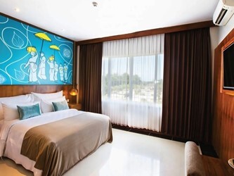Leaf Deluxe Room