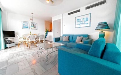 2 Bedroom Apartment Sea View