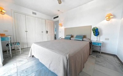 2 Bedroom Apartment Sea View
