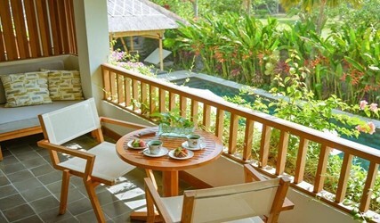 Solo Traveler Package at Deluxe Suite