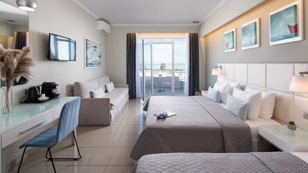 Superior Family Room Sea View