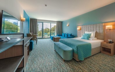 Superior Sea Side Room
