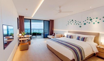 Panoramic Honeymoon Ocean View Room