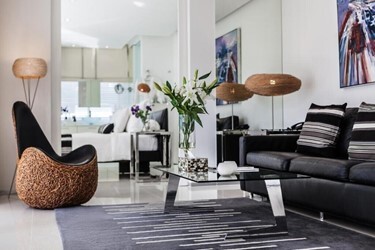 1 Bedroom Deluxe Suite