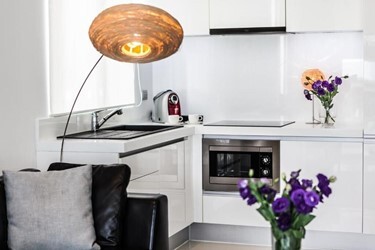 1 Bedroom Deluxe Suite