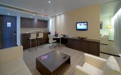 1 Bedroom Suite Club Lounge Access Golf & Sea