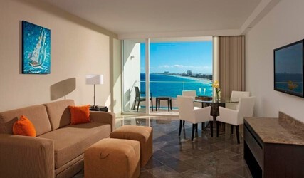 Honeymoon Suite Ocean Front
