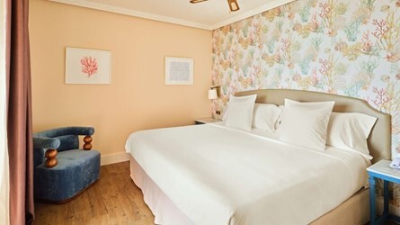 Junior Suite Room