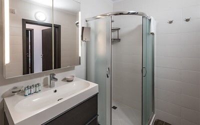 Apartment 2 Bedroom