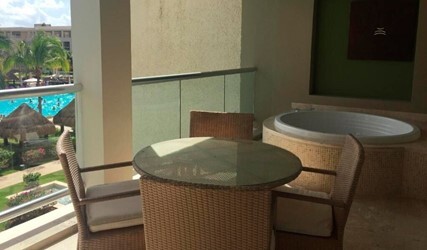 Suite 1 Room Master