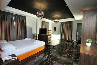 Suite Sea View With Jacuzzi