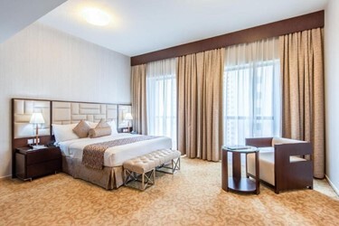  Deluxe Four Bedroom Apartment