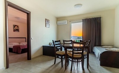 Family& Friends Suite with Private Patio