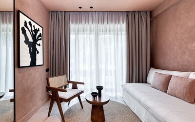 Suite 1 BedRoom Patio Open Plan Suite for 2 Adults Max 1 Child HB
