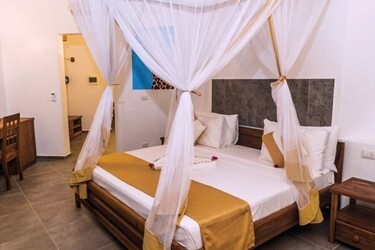 double room deluxe comunicating