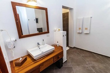 double room deluxe comunicating