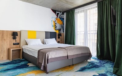 JUNIOR SUITE