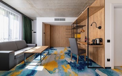 JUNIOR SUITE