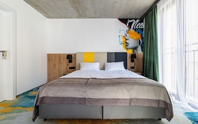 JUNIOR SUITE