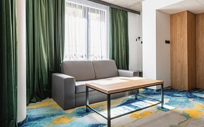 JUNIOR SUITE