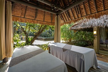 2 Bedroom Family Beach Pool Villa