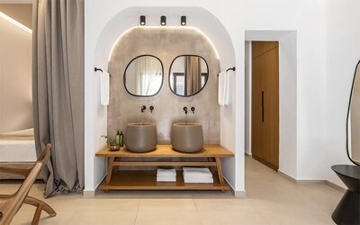 Urban junior suite with plunge pool