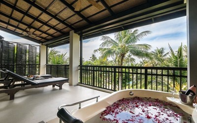Sea View Grande Suite Building