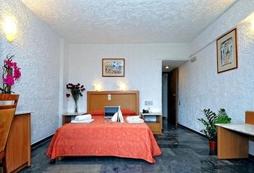 Double Standard Room Sea View A/C