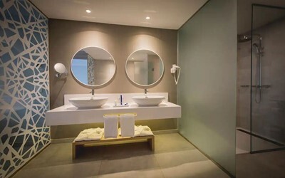 MASTER SUITE Balcony or Terrace, FAMILY