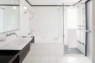 Executive Room with Lounge Access and Balcony