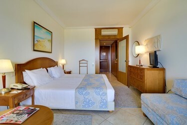 Double Room Deluxe with Sea View