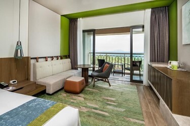 Deluxe Family Suite One Bedroom