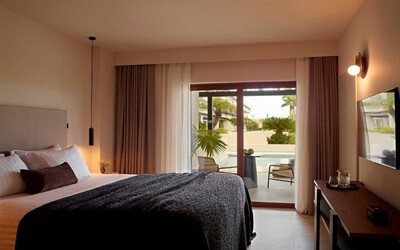 Galaxy One Bedroom Suite Private Pool GV