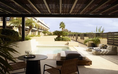Galaxy One Bedroom Suite Private Pool GV