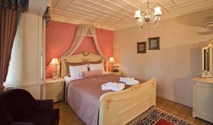 Suite with Hippodrome View