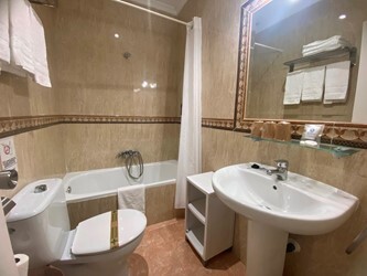 Twin Room With Extra Bed
