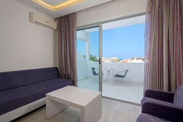 Double Room Superior with Inland View