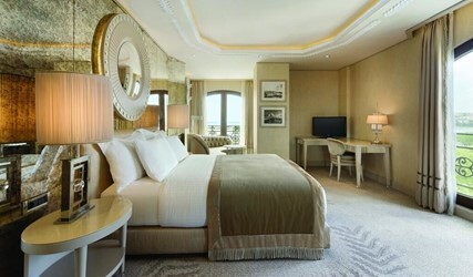 Corner Double Room with Sea View