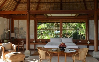 Pool Suite