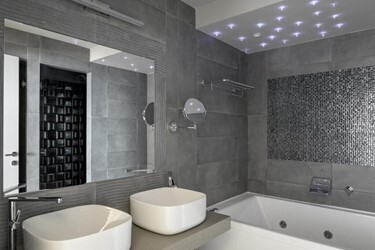 Grand Suite with Jacuzzi and Sauna