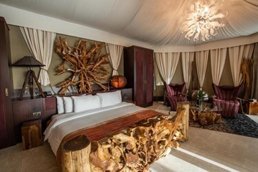 Arabian oryx royal pool villa